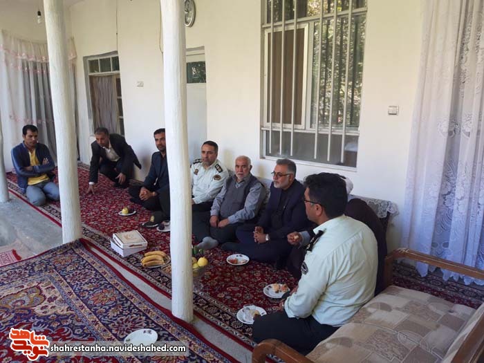 عکس|دیدار مسئولان شهرستان فیروزکوه با خانواده «شهدای ناجا»