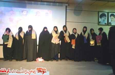 مسؤولان فرهنگی فضایی را در اختیار شاعران آئینی کرمانشاه قرار دهند