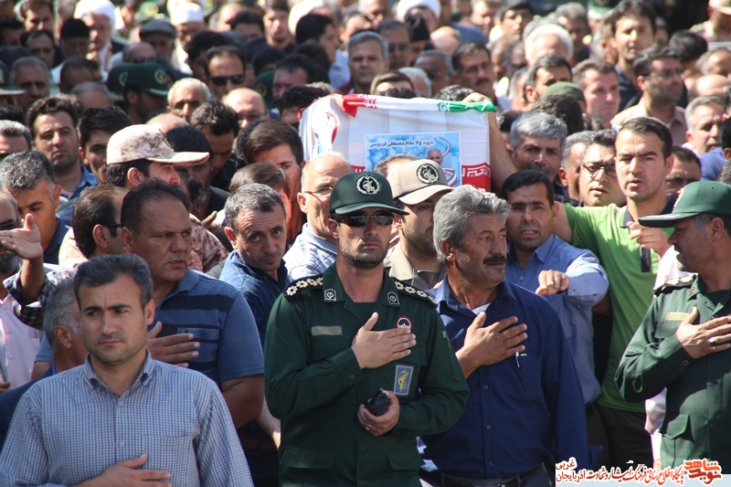 تشییع پیکر پاسدار شهید مصطفی فردوسی تشییع پیکر پاسدار شهید مصطفی فردوسی