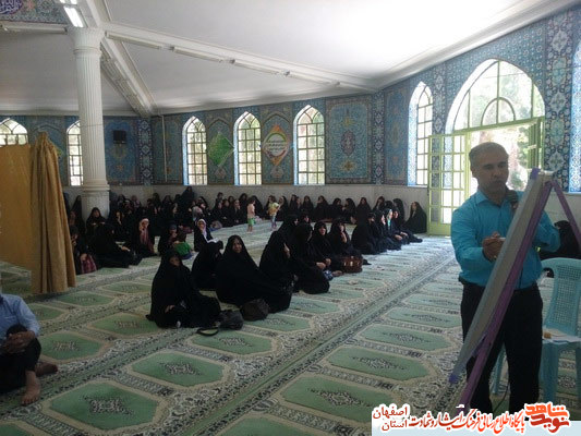 اردوی یک روزه خانواده معظم شهدا و ايثارگران شهر اصغرآباد خمینی شهر برگزار شد. اردوی یک روزه خانواده معظم شهدا و ايثارگران شهر اصغرآباد خمینی شهر برگزار شد.
