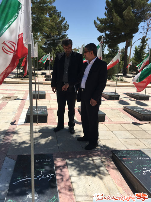 بازدید جناب آقای قریشی از شهرستان گلپایگان ورسیدگی به امور فرهنگی آن شهرستان بازدید جناب آقای قریشی از شهرستان گلپایگان ورسیدگی به امور فرهنگی آن شهرستان