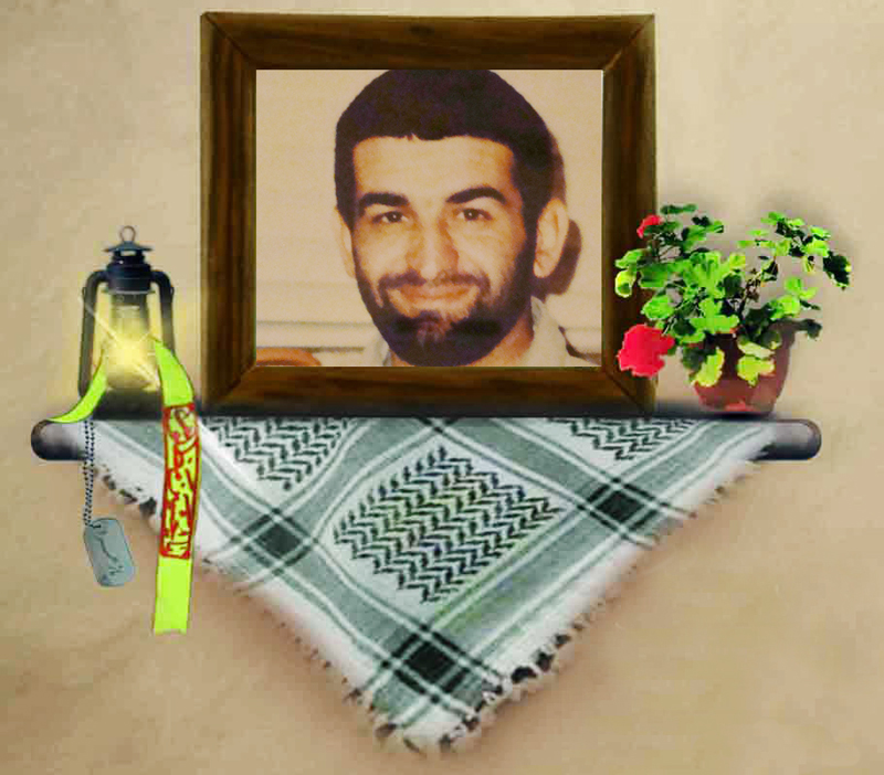 نقش آفرینی شهید عباس بابایی با پای برهنه در تعزیه امام حسین (ع) نقش آفرینی شهید عباس بابایی با پای برهنه در تعزیه امام حسین (ع)