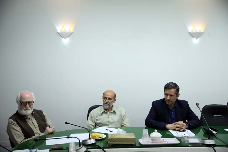 علی اکبر احمدی: پیامهای دفاع مقدس باید احساس ایمنی را به کودک منتقل کنند علی اکبر احمدی: پیامهای دفاع مقدس باید احساس ایمنی را به کودک منتقل کنند