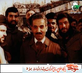 آلبوم تصاویر/ «شهید محمود اكبريان بافقي» آلبوم تصاویر/ «شهید محمود اكبريان بافقي»