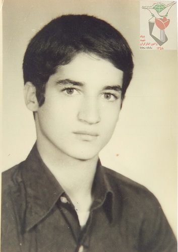 خدمتگزاری ساده که در جبهه فرمانده بود/ زندگینامه (منتشر نشود) خدمتگزاری ساده که در جبهه فرمانده بود/ زندگینامه (منتشر نشود)