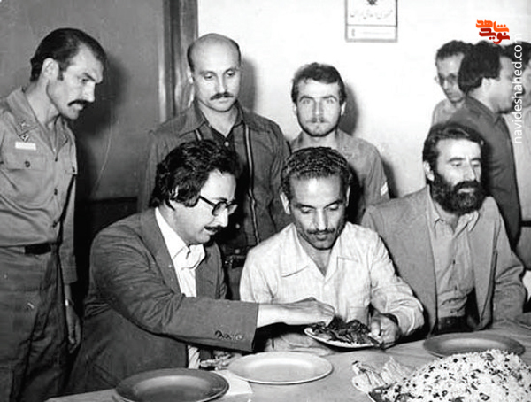 برخورد شهید رجایی با وزیری که خواهان خانه مصادره ای بود/ روایت هایی خواندنی از سیره شهید رجایی برخورد شهید رجایی با وزیری که خواهان خانه مصادره ای بود/ روایت هایی خواندنی از سیره شهید رجایی