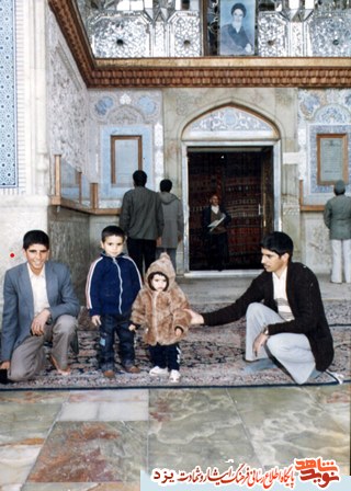 کوچه گل محمدی/مصاحبه با همرزم و خانواده شهید محمدعلی دهقان نیری/کلیپ کوچه گل محمدی/مصاحبه با همرزم و خانواده شهید محمدعلی دهقان نیری/کلیپ