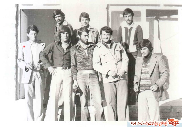 شهید قانع : دنیا وقتی آباد است که مستضعفان زندگی راحتی داشته باشند شهید قانع : دنیا وقتی آباد است که مستضعفان زندگی راحتی داشته باشند