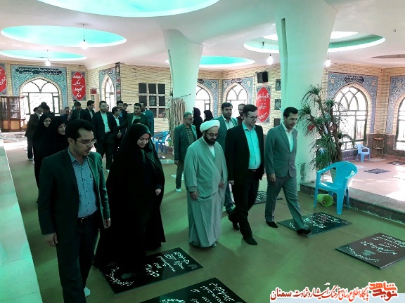 گلباران گلزار شهدای مهدیشهر به مناسبت هفته دولت گلباران گلزار شهدای مهدیشهر به مناسبت هفته دولت