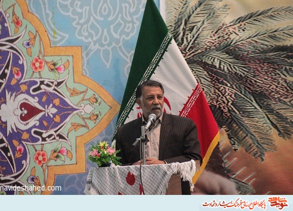 انقلاب اسلامی مفتخر به رشادت های بی شمار بسیجیان است انقلاب اسلامی مفتخر به رشادت های بی شمار بسیجیان است