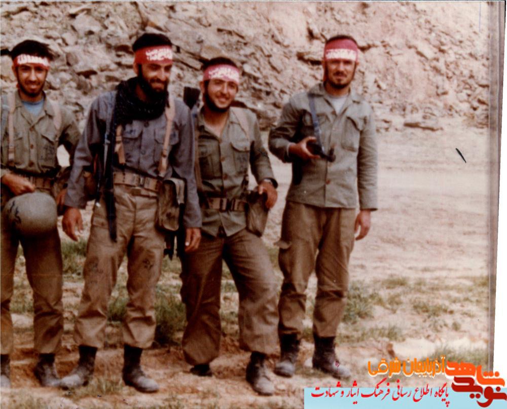 سال 1358 با رتبه 53 رشته پزشکی از دانشگاه تبریز قبول شد.