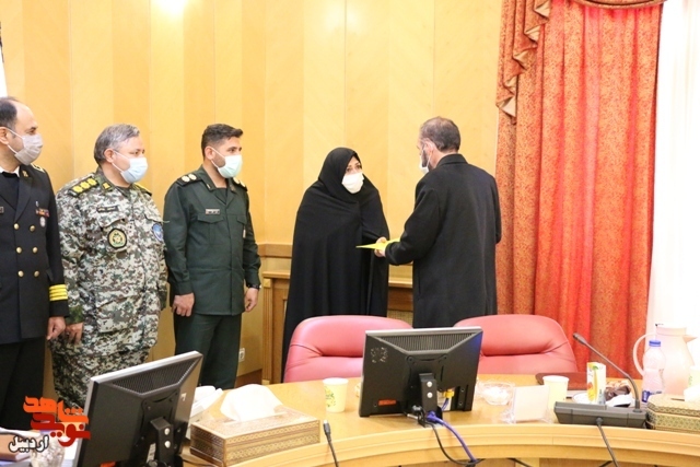 گزارش تصویری | جلسه تجلیل از نخبگان و سرآمدان عرصه ایثار و شهادت در استان اردبیل برگزاری شد
