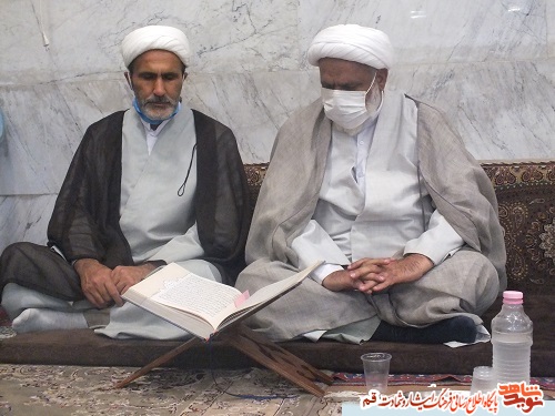مراسم جزء خوانی در گلزار شهدای قم