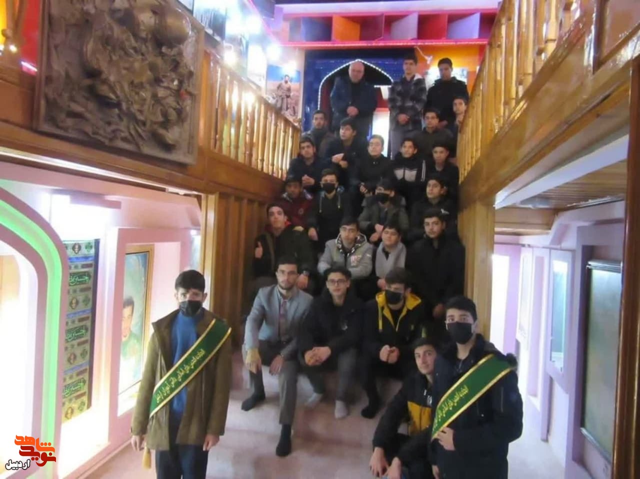 بازدید دانش‌آموزان دبیرستان تدیّن از موزه شهدای اردبیل+فیلم