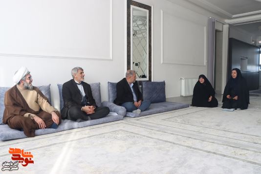 دیدار مدیرکل بنیاد شهید و امورایثارگران آذربایجان غربی با 3 مادر شهید در ارومیه دیدار مدیرکل بنیاد شهید و امورایثارگران آذربایجان غربی با 3 مادر شهید در ارومیه