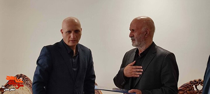 دیدارمدیرکل حوزه نمایندگی ولی‌فقیه در بنیاد با خانواده شهدای حوادث تروریستی اخیر