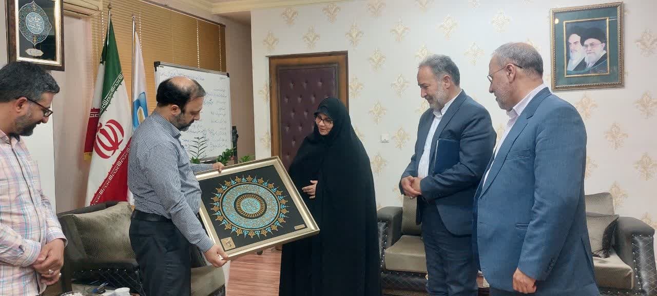 نخبگان شاهد و ایثارگر به جامعه معرفی می‌شوند/ انعقاد تفاهم نامه بنیاد و صدا و سیما استان