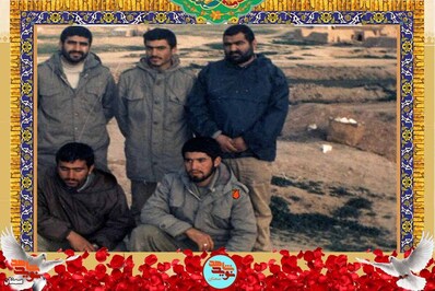 ردیف نشسته نفر سمت راست شهید مهدی هروی